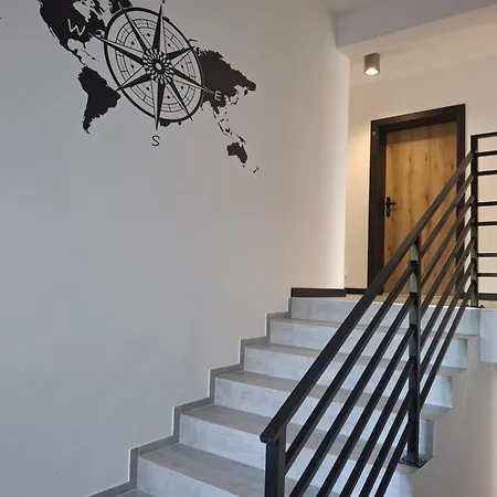 Kompas ゲストハウス クリニツァ・モルスカ